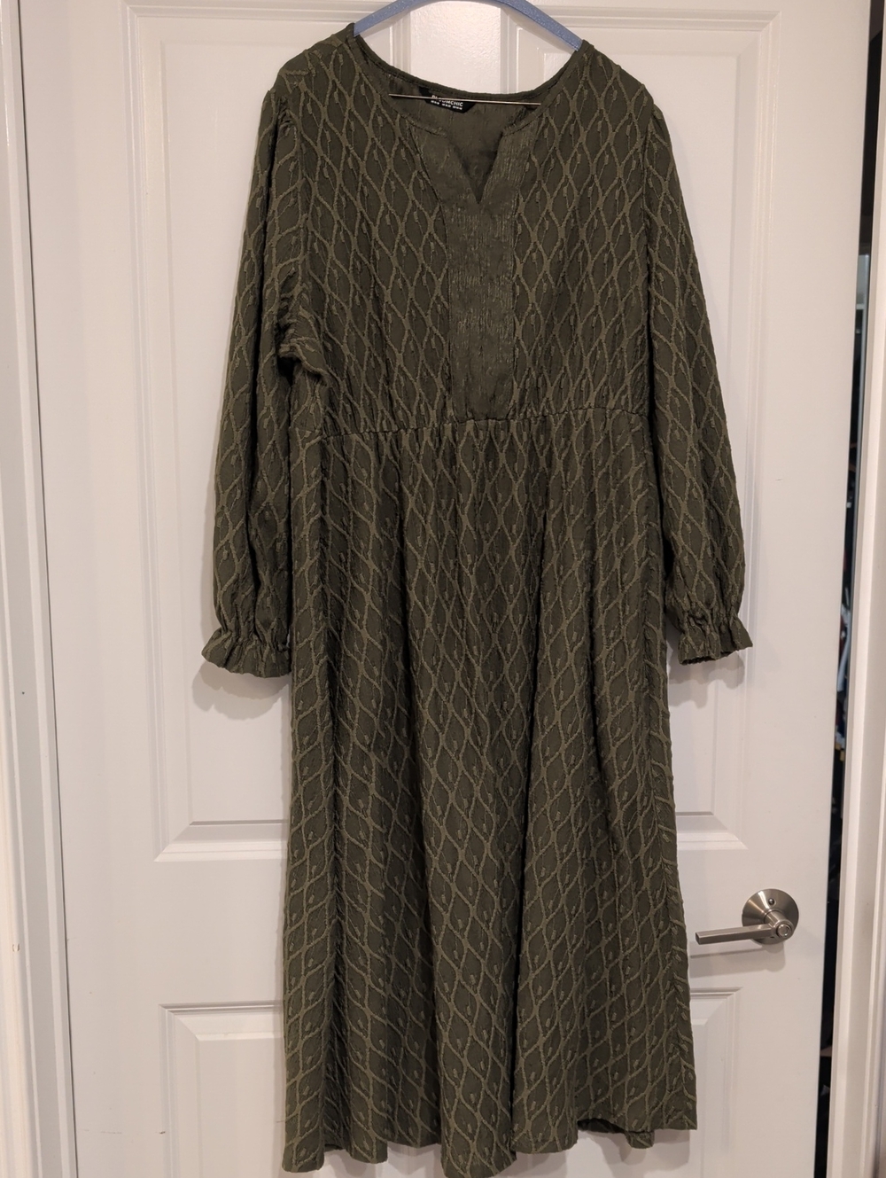 BloomChic Olive Green Textured Long Sleeve Midi Dress
